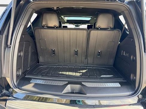 Used 2025 GMC Yukon AT4 Ultimate w/ LPO, Floor Liner Package AWD/4WD image 23