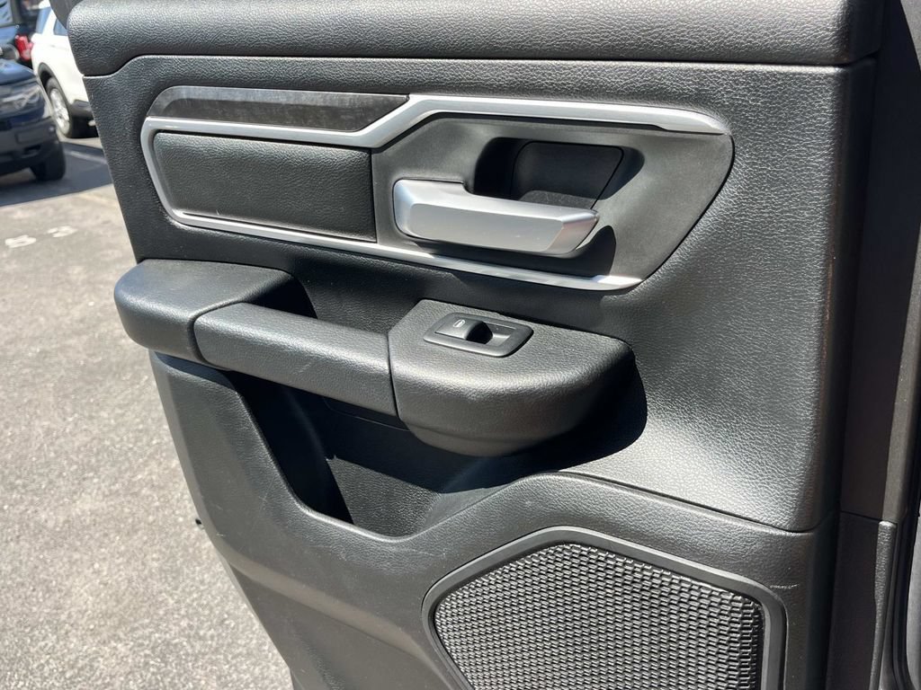 Used 2019 RAM 1500 Big Horn AWD/4WD image 24