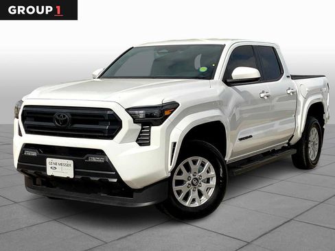 Used 2024 Toyota Tacoma SR5 RWD image 1
