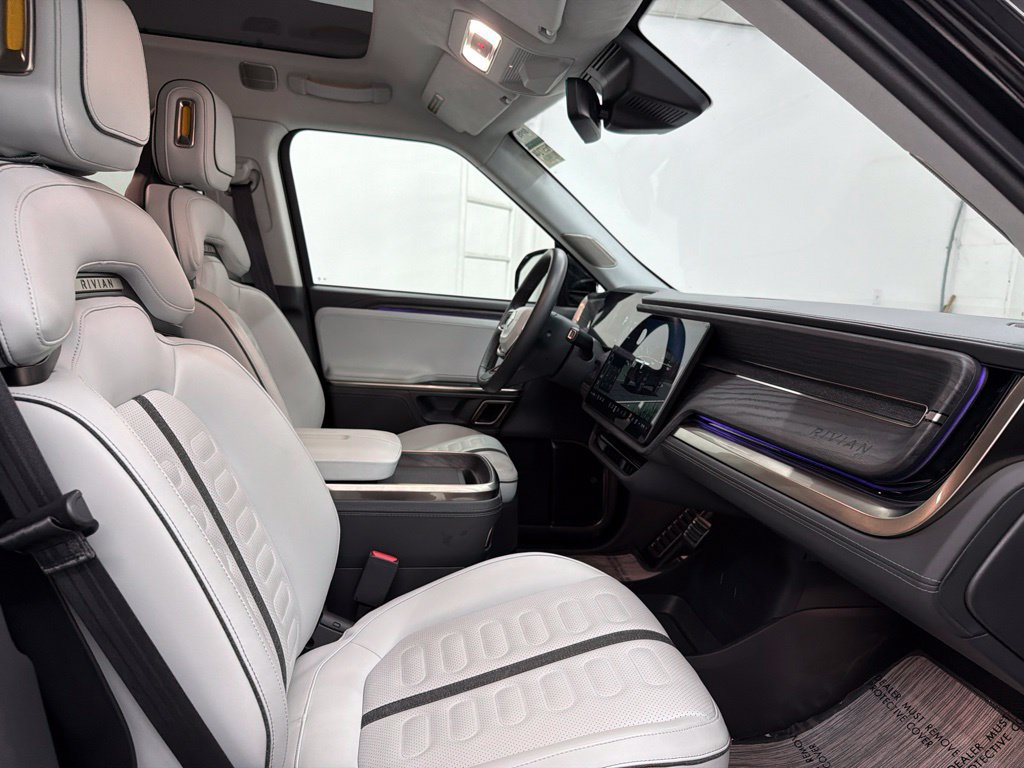 Used 2023 Rivian R1S Adventure Quad AWD/4WD image 31