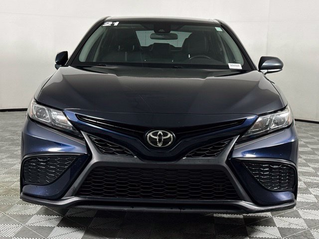 Used 2021 Toyota Camry SE FWD image 9