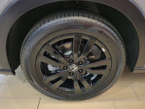 New 2027 Honda HR-V Sport image 9