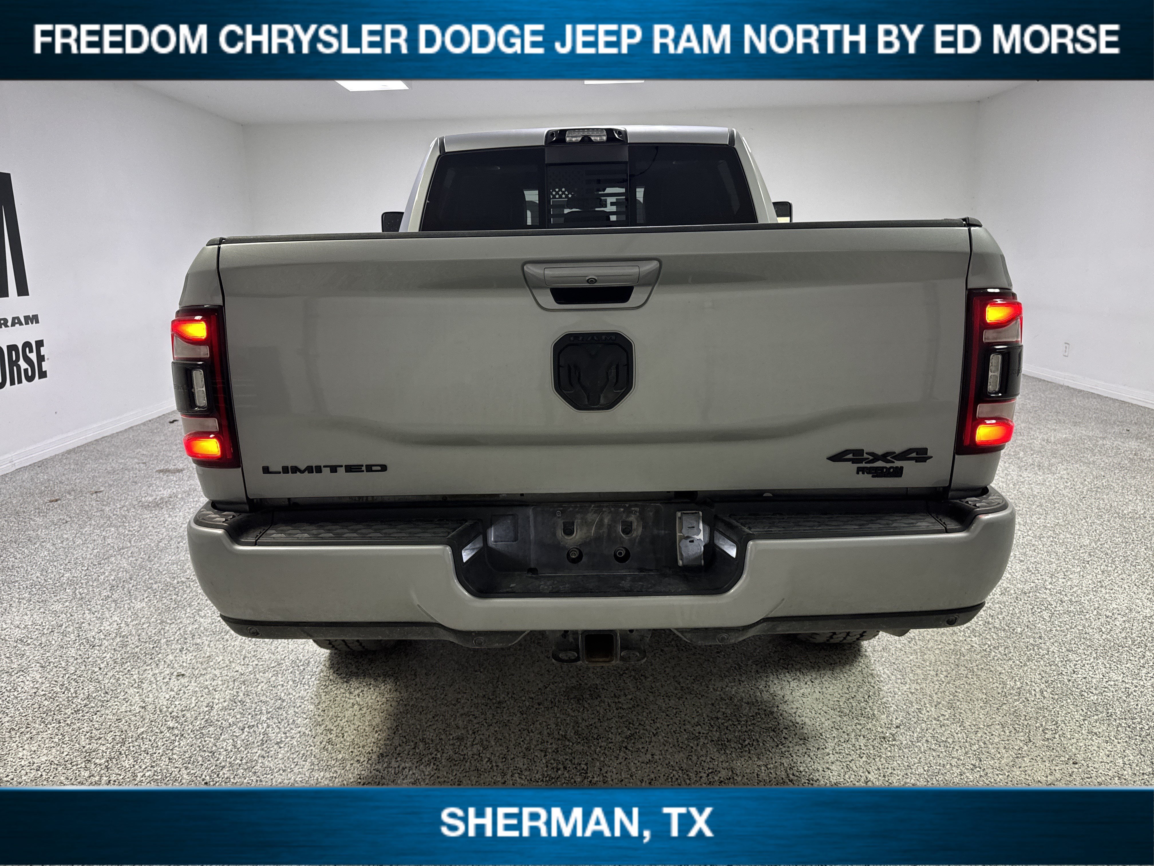 Used 2022 RAM 2500 Limited w/ Night Edition AWD/4WD image 5