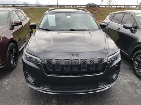Used 2020 Jeep Cherokee Latitude Plus image 8