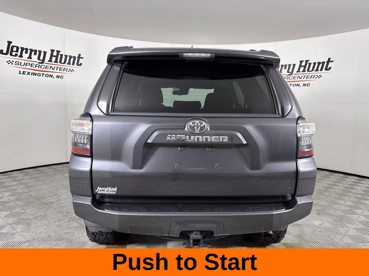 Used 2021 Toyota 4Runner SR5 AWD/4WD image 7