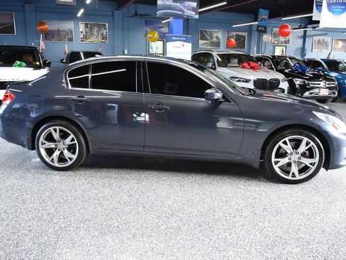 Used 2011 INFINITI G37 x Sedan w/ Premium Pkg AWD/4WD image 2