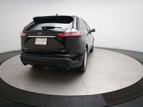 Used 2020 Ford Edge Titanium w/ Equipment Group 301A AWD/4WD image 13