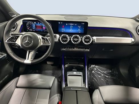 Certified 2024 Mercedes-Benz GLB 250 4MATIC image 13