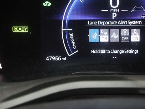 Certified 2025 Toyota Camry LE FWD image 39