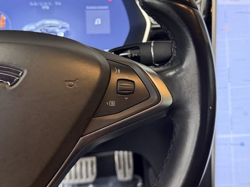 Used 2016 Tesla Model S 60 image 29