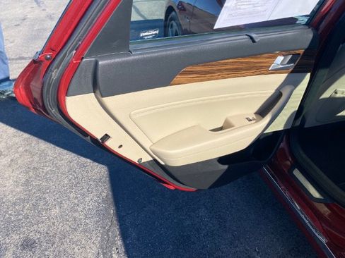 Used 2017 Hyundai Sonata Limited w/ Ultimate Package 02 image 11