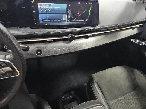 Used 2024 Nissan Ariya FWD image 7