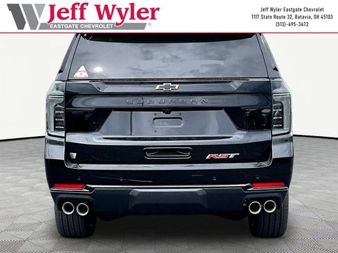 New 2026 Chevrolet Suburban RST w/ RST Capability Package AWD/4WD image 5