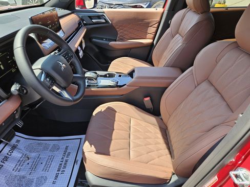 New 2026 Mitsubishi Outlander SEL AWD/4WD image 7