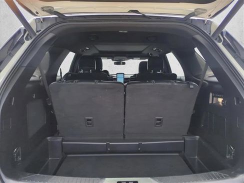Used 2020 Ford Explorer ST w/ Premium Technology Package AWD/4WD image 7