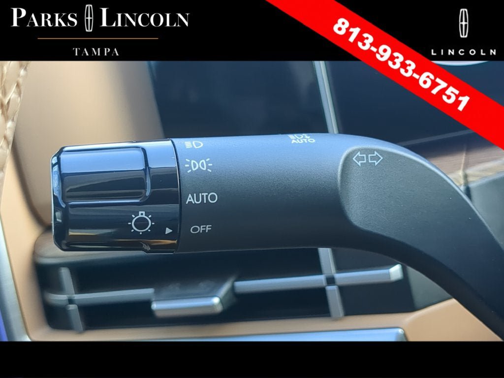 Used 2024 Hyundai Santa Fe Limited FWD image 27