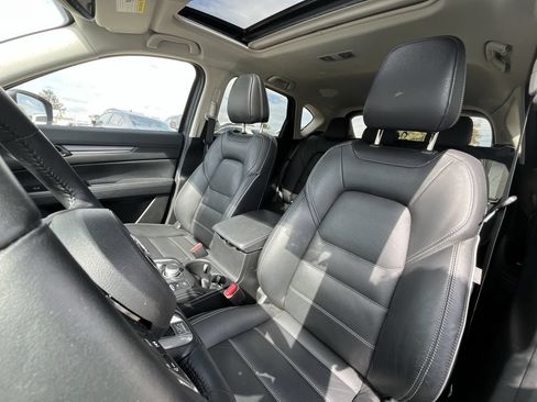 Used 2025 MAZDA CX-5 AWD 2.5 S w/ Premium Plus Pkg image 4