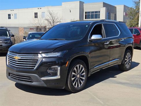 Used 2022 Chevrolet Traverse Premier image 5