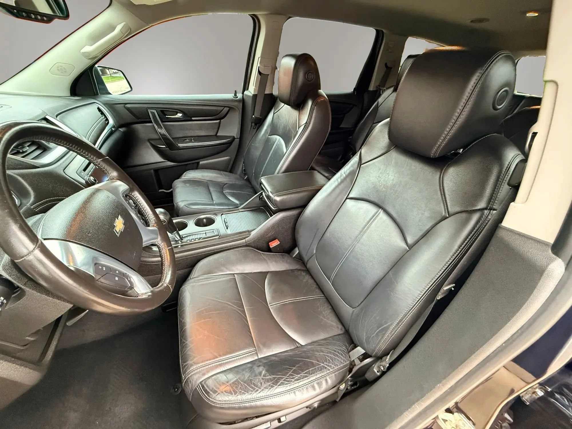 Used 2016 Chevrolet Traverse LT AWD/4WD image 13