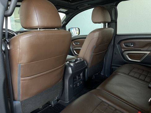 Used 2024 Nissan Titan Platinum Reserve w/ Moonroof Package AWD/4WD image 23