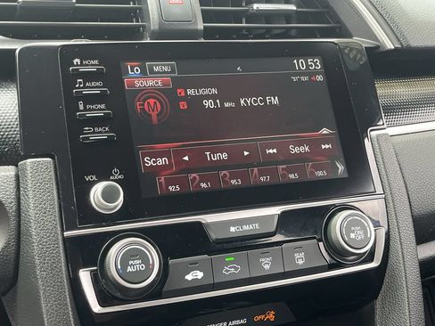 Used 2020 Honda Civic Sport image 12