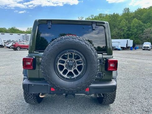 Used 2023 Jeep Wrangler Unlimited Rubicon 392 w/ Xtreme Recon 35" Tire Package AWD/4WD image 8