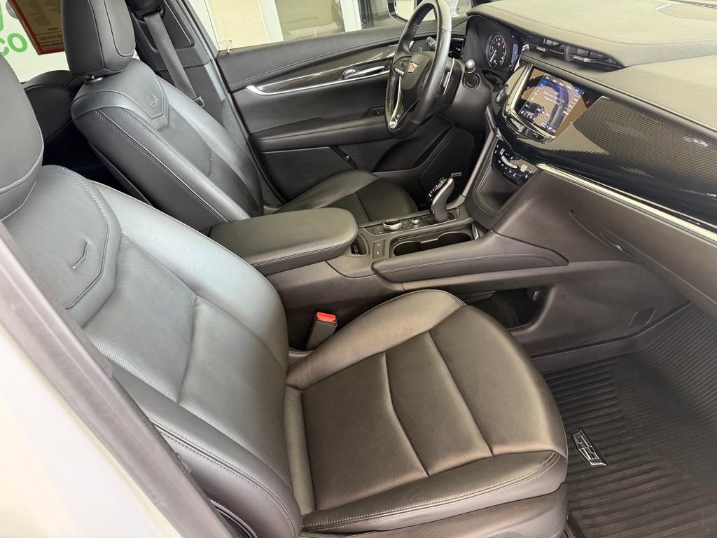 Used 2021 Cadillac XT6 Sport AWD/4WD image 25
