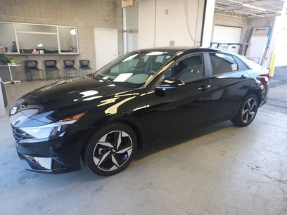 Certified 2023 Hyundai Elantra SEL w/ Convenience Package