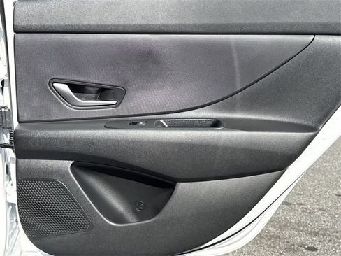 New 2026 Hyundai Elantra Blue image 16