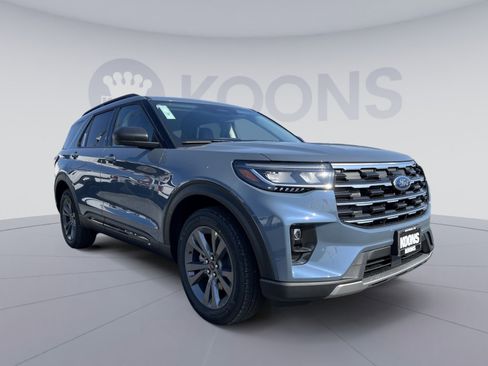New 2026 Ford Explorer Active image 10