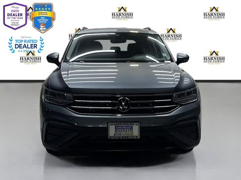 Used 2022 Volkswagen Tiguan S image 2
