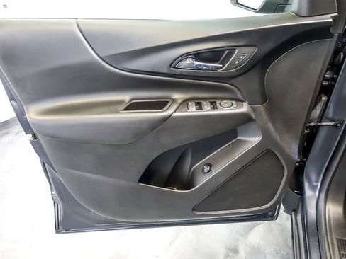 Certified 2022 Chevrolet Equinox LT image 25