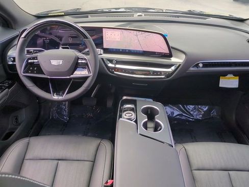 New 2026 Cadillac Lyriq Sport RWD image 20