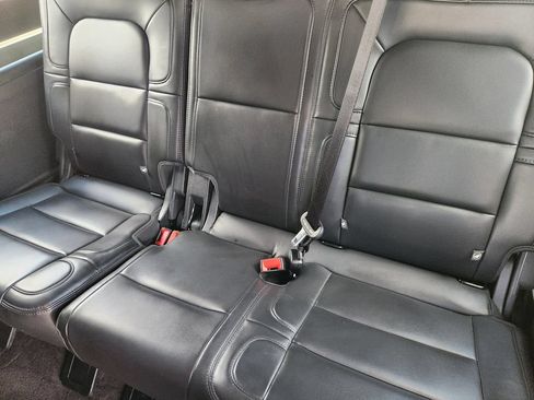 Used 2023 Lincoln Navigator L Reserve AWD/4WD image 32