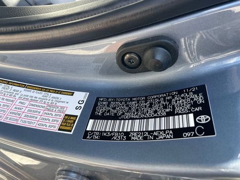 Used 2022 Toyota Corolla LE w/ Carpet Mat Package (TMS) image 12