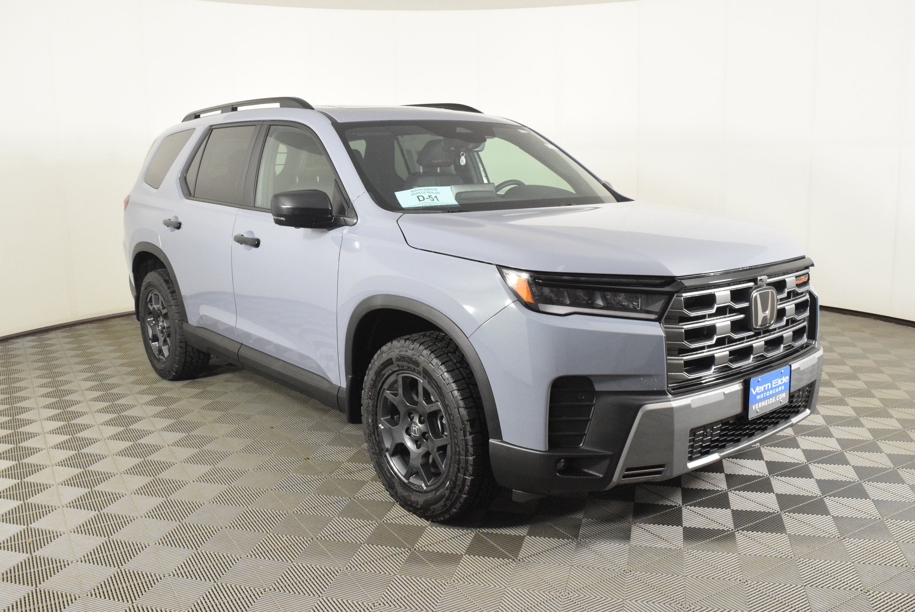 New 2026 Honda Pilot TrailSport image 4