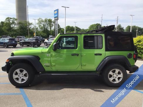 Used 2018 Jeep Wrangler Unlimited Sport S AWD/4WD image 12