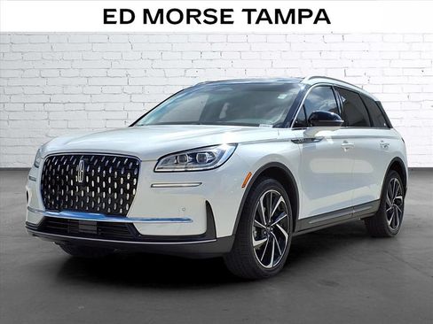 Used 2023 Lincoln Corsair Reserve w/ Equipment Group 201A FWD image 1