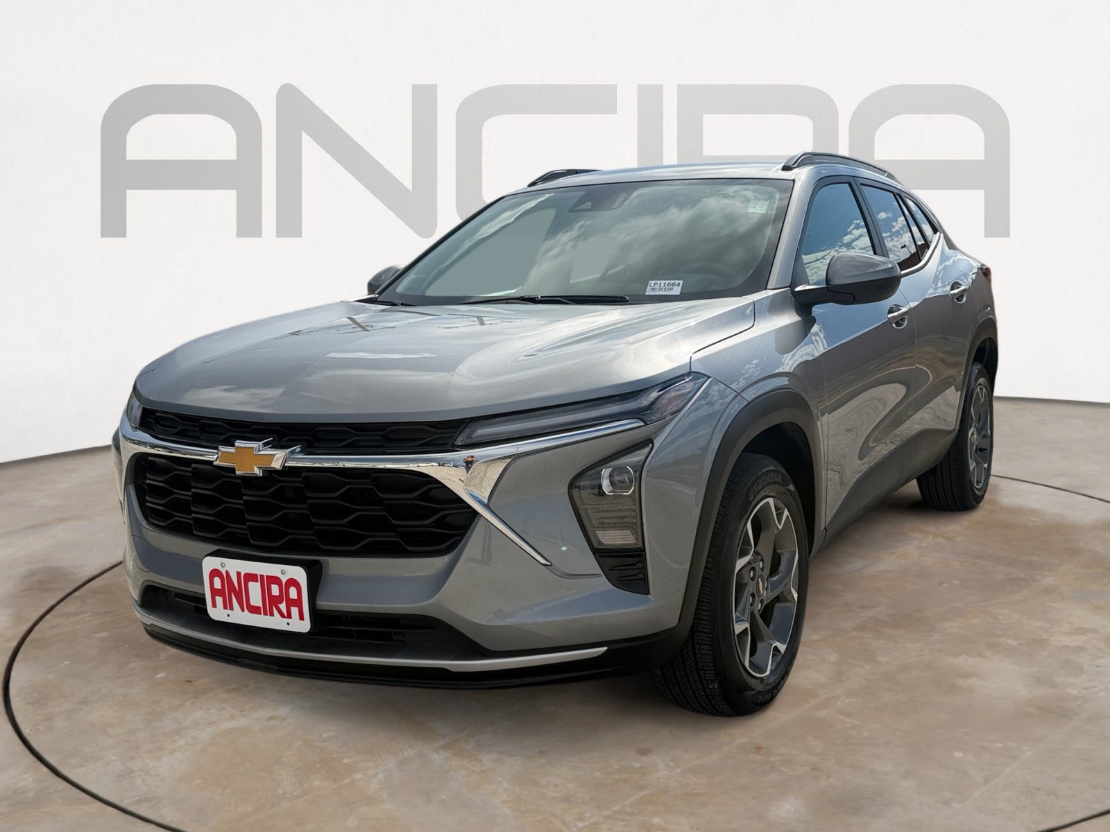Used 2026 Chevrolet Trax LT FWD image 6