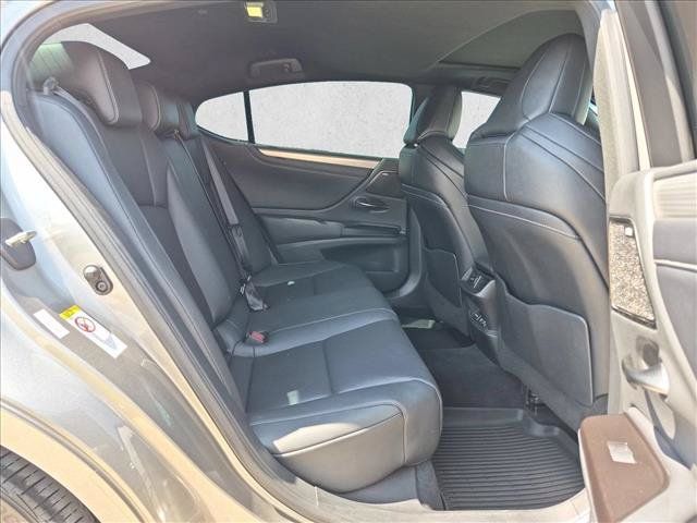 Used 2019 Lexus ES 350 F Sport w/ Accessory Package 2 FWD image 18