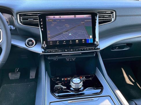 New 2026 Jeep Grand Wagoneer L w/ Premium Group I image 7