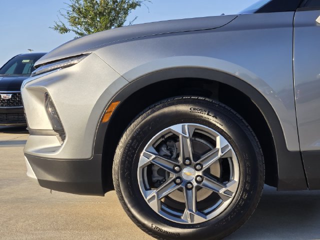 Used 2024 Chevrolet Blazer LT w/ Convenience Package FWD image 10
