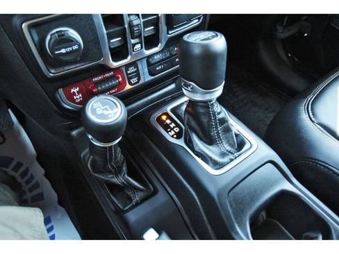 Used 2024 Jeep Wrangler Rubicon 392 image 28