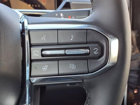 New 2025 GMC Sierra EV Denali image 19