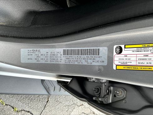 Used 2020 RAM 1500 Laramie w/ Sport Appearance Package AWD/4WD image 20