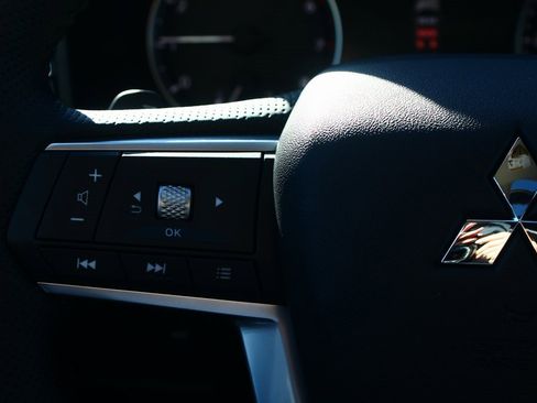 New 2026 Mitsubishi Outlander Trail Edition image 15