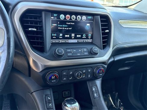 Used 2018 GMC Acadia Denali w/ Technology Package image 27