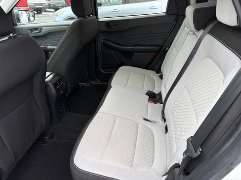 Used 2023 Ford Escape Active image 22