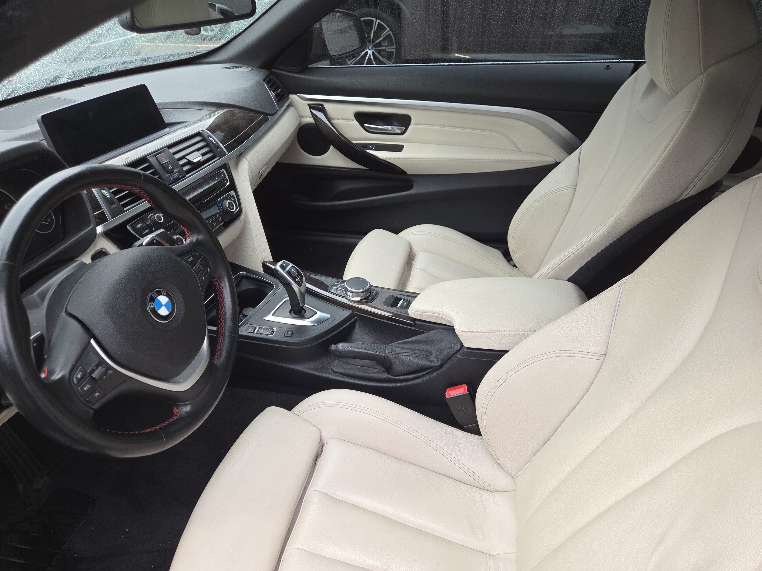 Used 2020 BMW 430i xDrive Convertible w/ Convenience Package AWD/4WD image 9