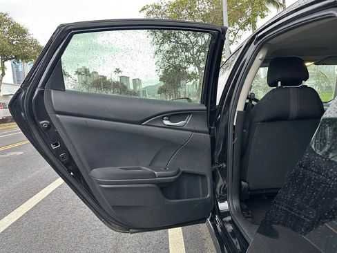 Used 2018 Honda Civic EX image 15